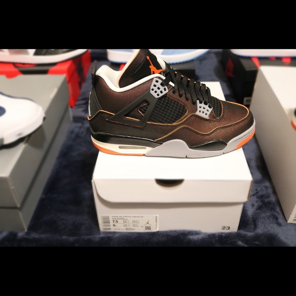 Air Jordan Retros main image 10